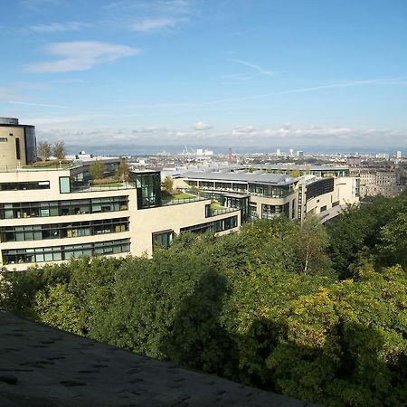 Central Calton Hill What A View エディンバラ 部屋 写真